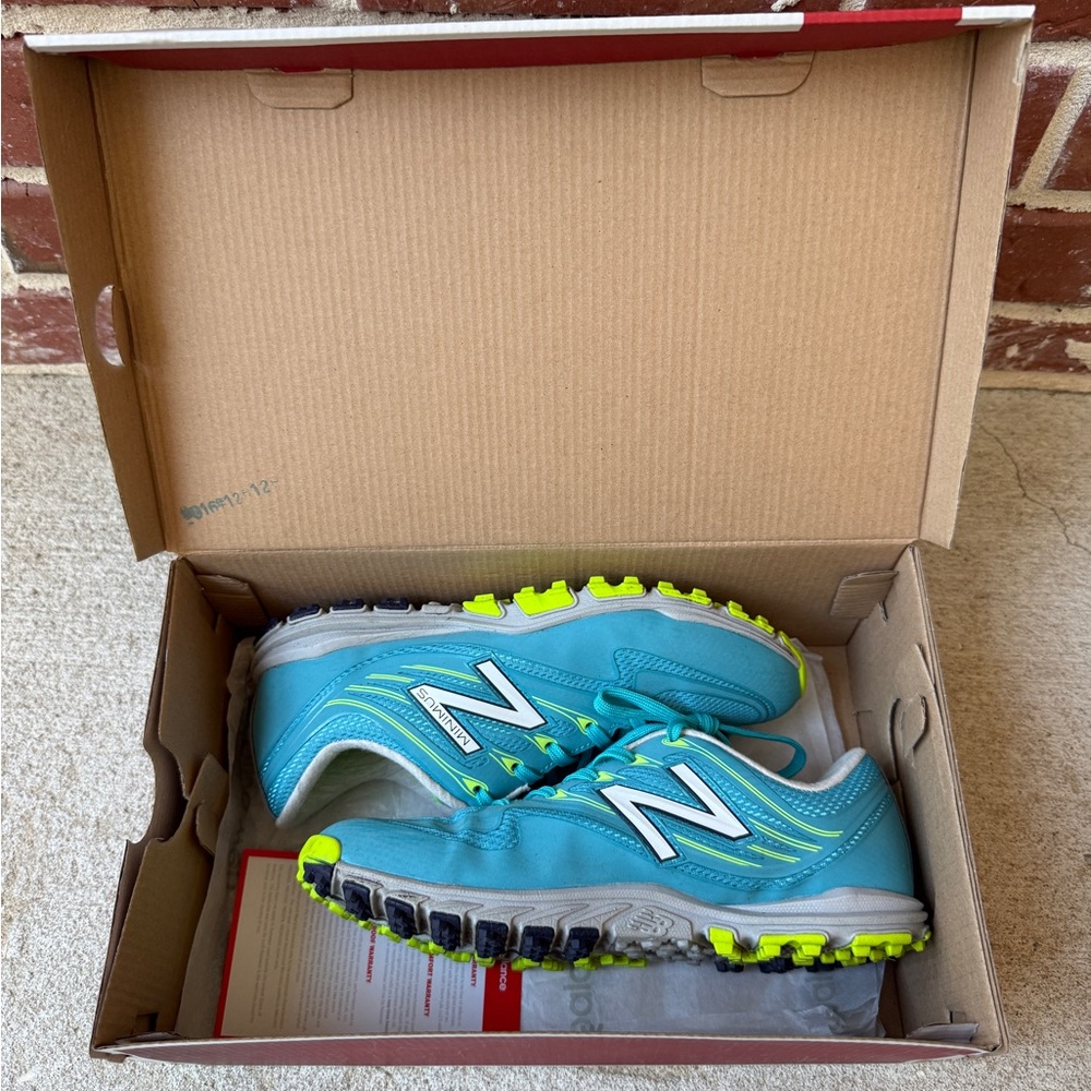 New Balance Minimus 1006 Spikeless Women’s Golf Shoes
